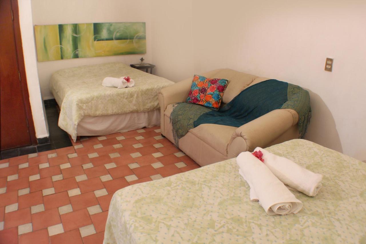 Casa Madero Rooms Cuernavaca Eksteriør billede